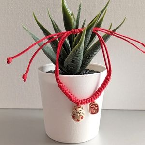 Fortune Lucky Cat Bracelet. New.
